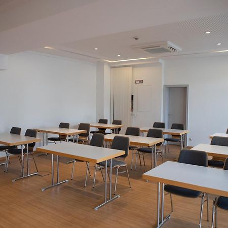 Pepb Schulungshotel Sarstedt Dış mekan fotoğraf