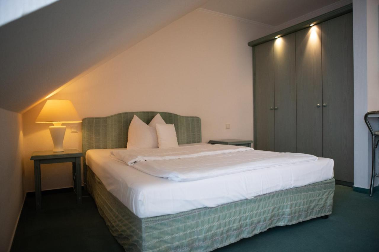 Pepb Schulungshotel Sarstedt Dış mekan fotoğraf